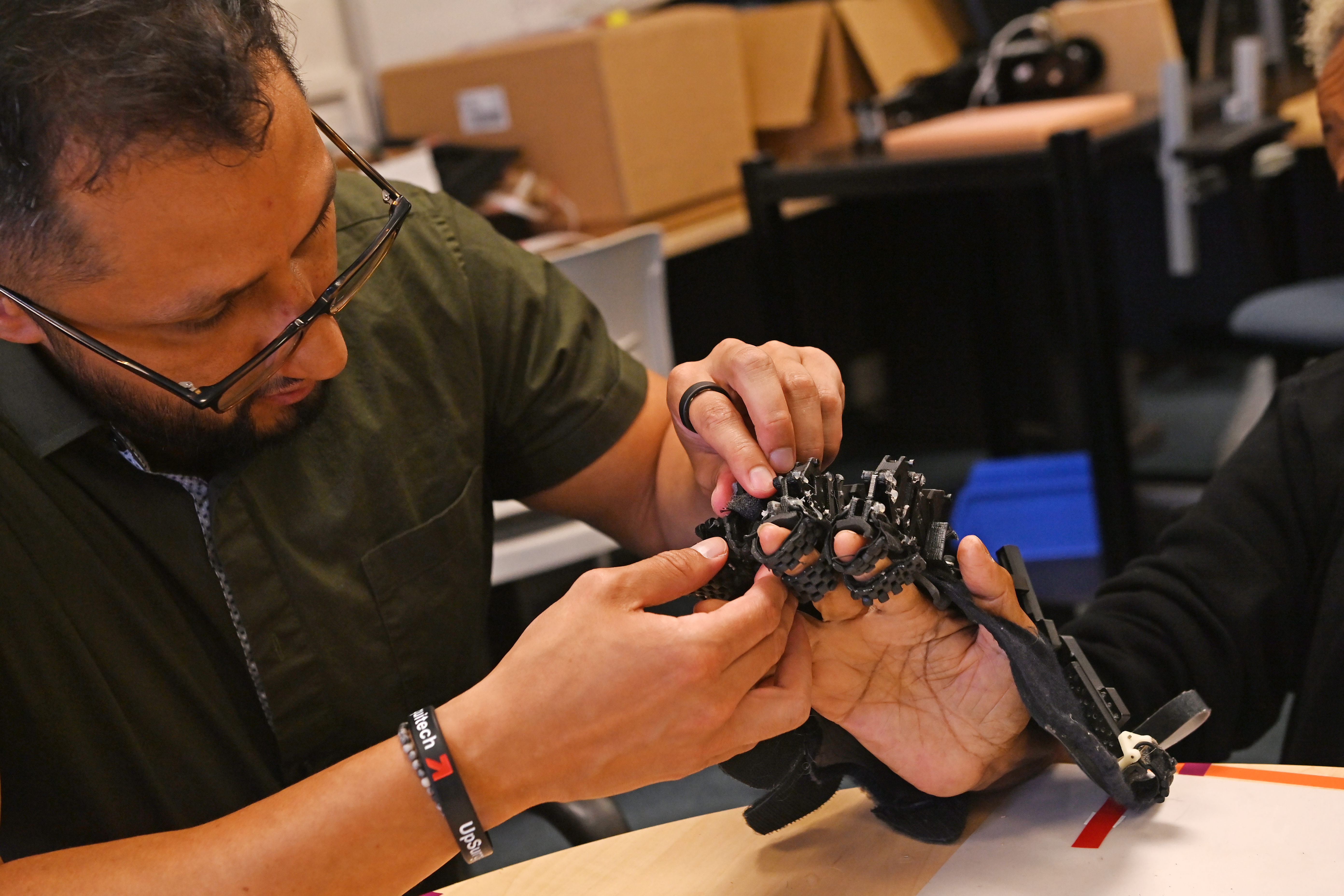 Patent Application for Wearable Hand Exoskeleton Developed by Dr. Peter Lum