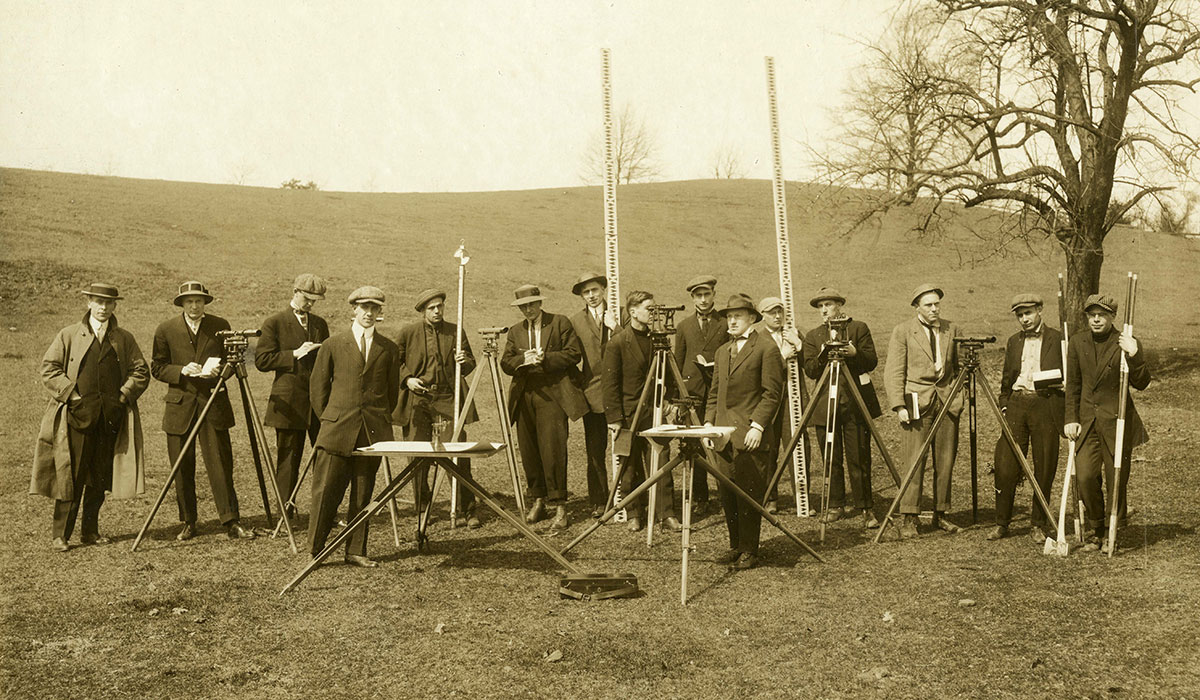 Civil engineer students from 1919